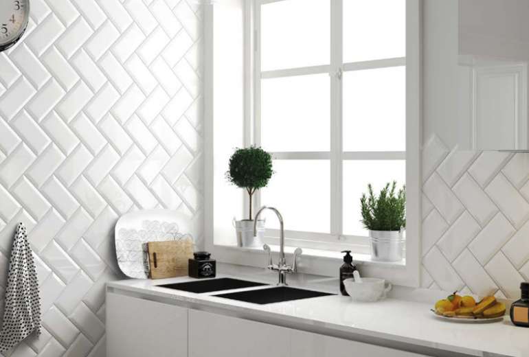 Metro White Gloss 10x20