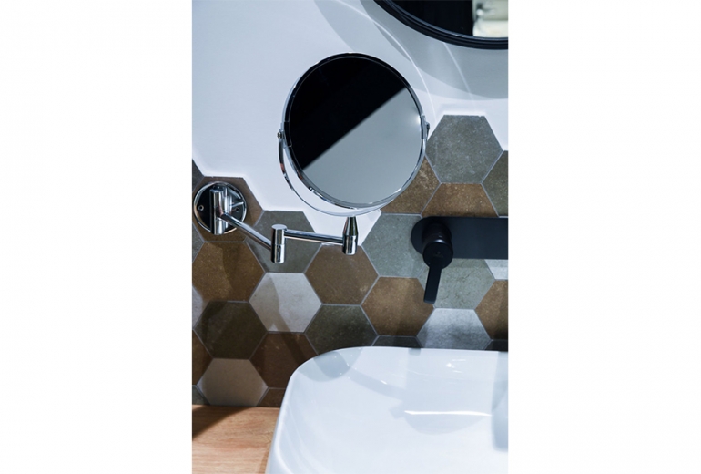 Kozmetično ogledalo 0705