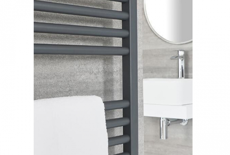 Radiator Prima Black 60x120 center