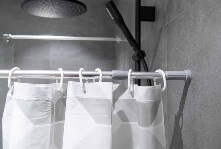 Nosilec za tuš zaveso Krom 70-120